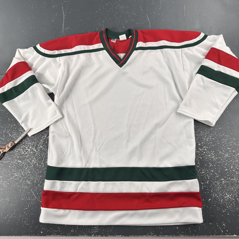 VTG Hockey Jersey Blank Mens or Boys Small White Green Red USA NWOT